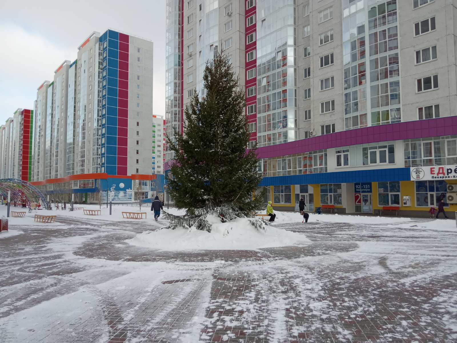 Новое патрушево тюмень фото. Патрушево Тюмень. НОВОПАТРУШЕВО ТДСК Тюмень. Дворец в Патрушево Тюмень.